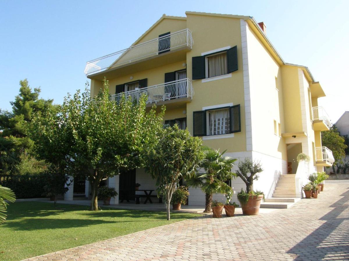 Villa Slavica Vodice Esterno foto