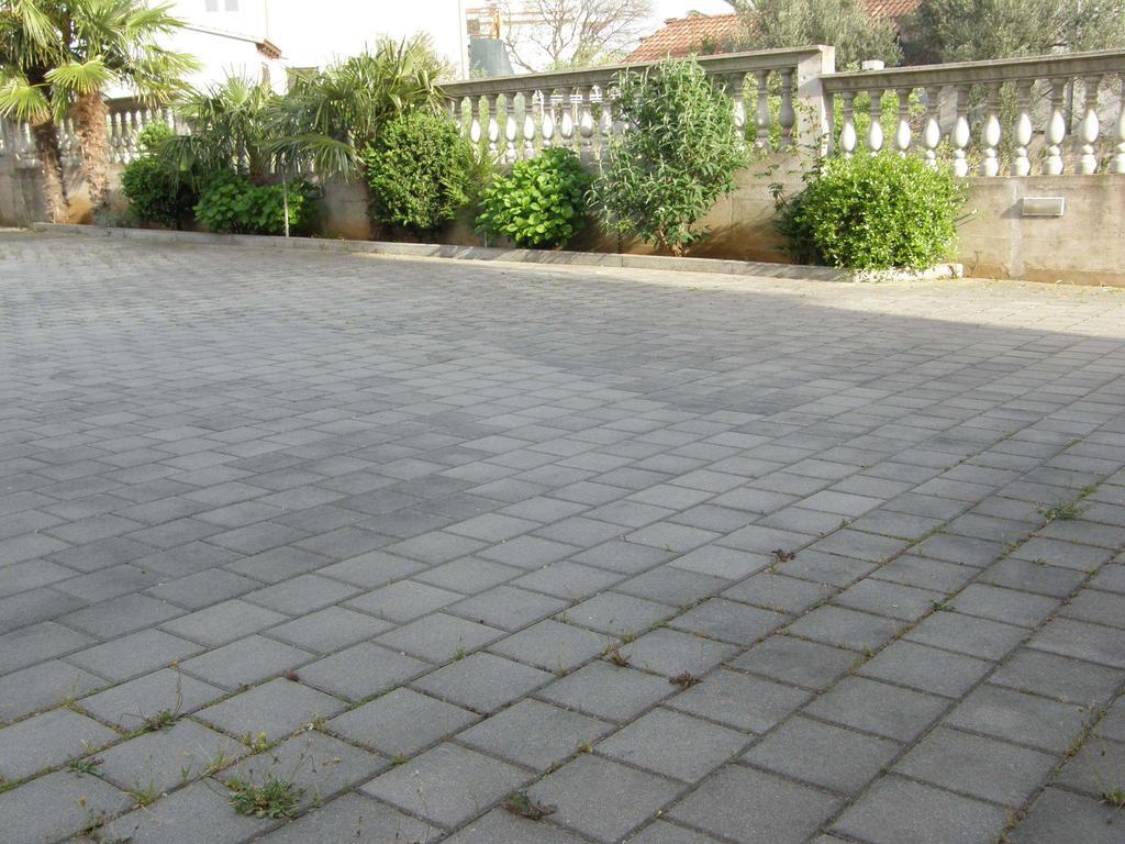 Villa Slavica Vodice Esterno foto